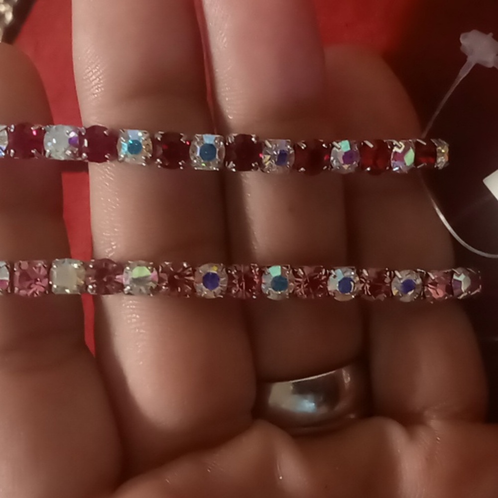 2 Single royale expandable bracelets. Full of color easy on & off.